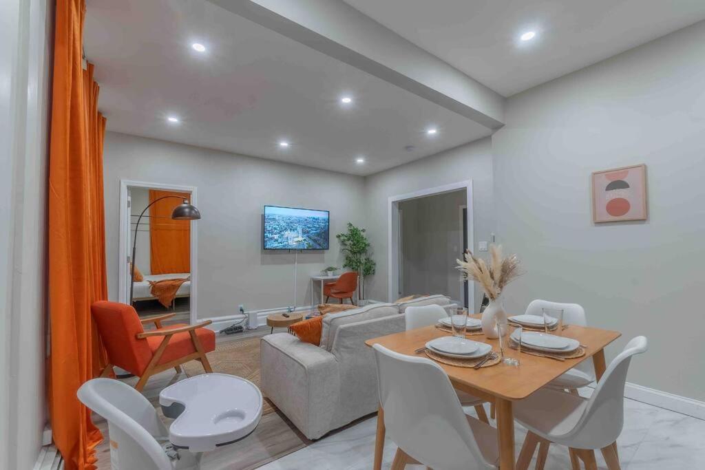 Pumpkin Premise By Airport, 5 Beds, Sleeps 8, Book 7 Days, Get 20 Percent Off Apartamento Newark Exterior foto